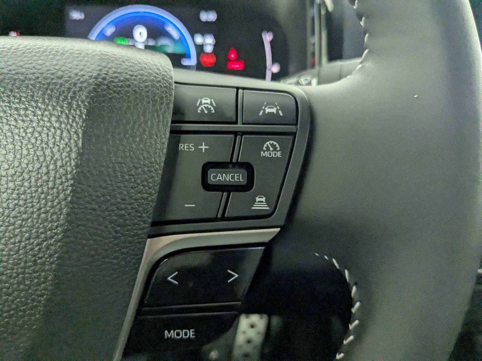 Used 2026 Toyota Camry SE w/ Convenience Package FWD image 17