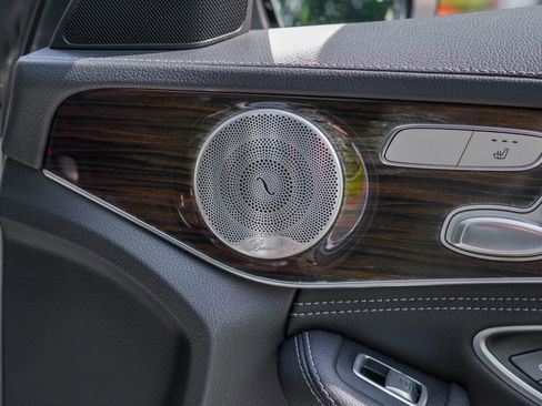 Used 2015 Mercedes-Benz C 300 4MATIC Sedan w/ Multimedia Package image 25