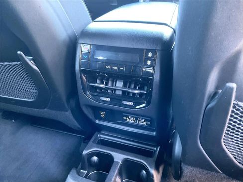 Used 2023 Jeep Grand Cherokee L Laredo AWD/4WD image 34