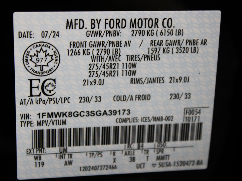 Used 2025 Ford Explorer ST AWD/4WD image 79