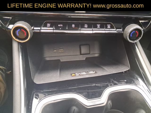 Used 2026 Chevrolet Traverse High Country w/ LPO, Floor Liner Package AWD/4WD image 19