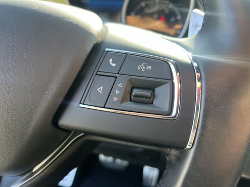 Used 2017 Maserati Levante S AWD/4WD image 22