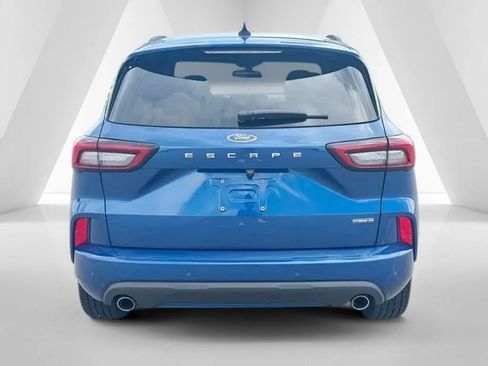 Used 2023 Ford Escape ST-Line Select w/ Tech Pack #1 AWD/4WD image 6