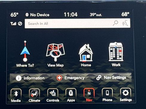 Used 2021 Jeep Grand Cherokee Laredo X image 23