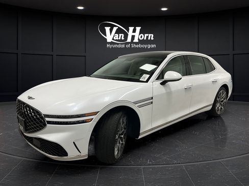 Used 2025 Genesis G90 3.5T AWD/4WD image 3