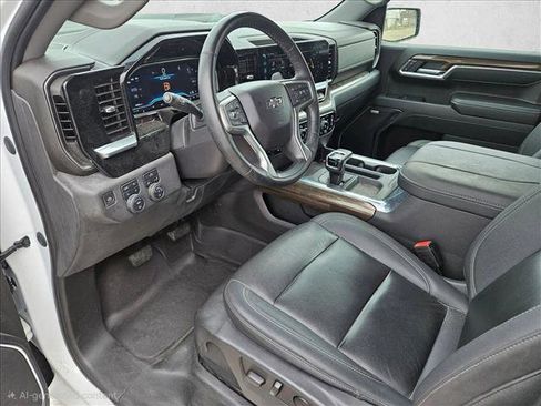 Certified 2023 Chevrolet Silverado 1500 LT Trail Boss w/ Convenience Package II image 9