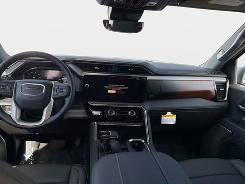 New 2026 GMC Sierra 1500 Denali w/ Denali Reserve Package image 15