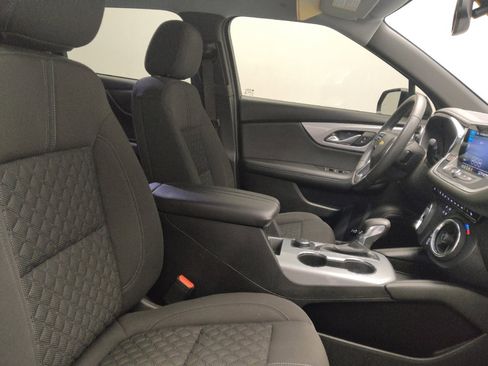 Used 2022 Chevrolet Blazer LT image 21