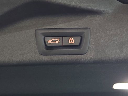 Used 2023 BMW X5 M50i w/ Executive Package image 16