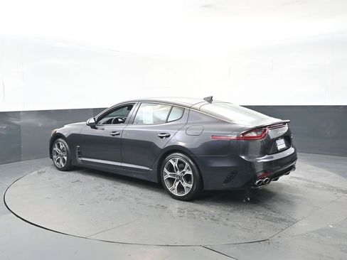 Certified 2020 Kia Stinger GT-Line image 3