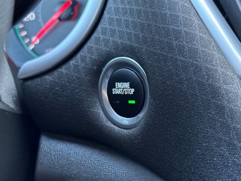 Used 2024 Chevrolet Malibu LT image 32