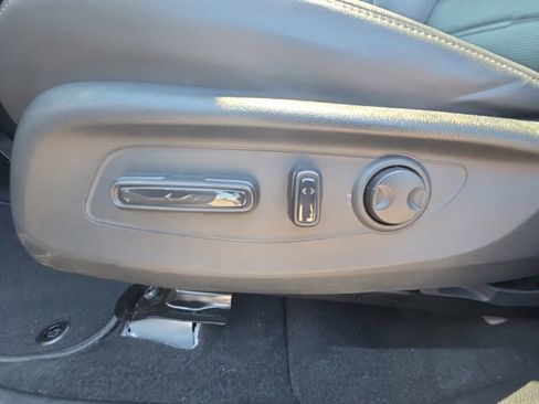 Used 2025 Honda CR-V EX-L image 29