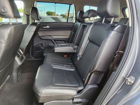 Used 2022 Volkswagen Atlas SE image 27