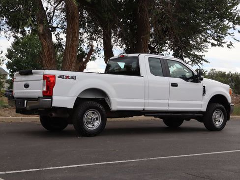 Used 2018 Ford F250 XL w/ Power Equipment Group AWD/4WD image 5