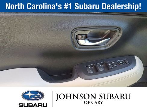 Used 2023 Honda HR-V LX image 11