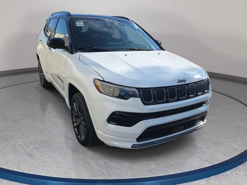 Used 2023 Jeep Compass High Altitude w/ Driver Assist Group I AWD/4WD image 3