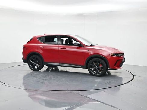 Used 2024 Dodge Hornet R/T Plus image 3