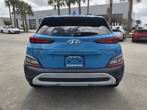Used 2022 Hyundai Kona SE image 8