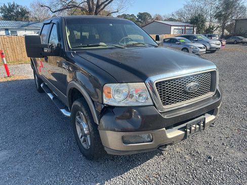 Used 2005 Ford F150 Lariat image 1