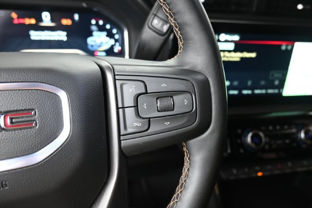 Used 2025 GMC Sierra 2500 AT4 AWD/4WD image 21