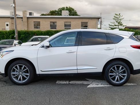 Used 2024 Acura RDX SH-AWD w/ Technology Package image 4