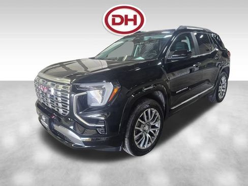 Used 2026 GMC Terrain Denali AWD/4WD image 12