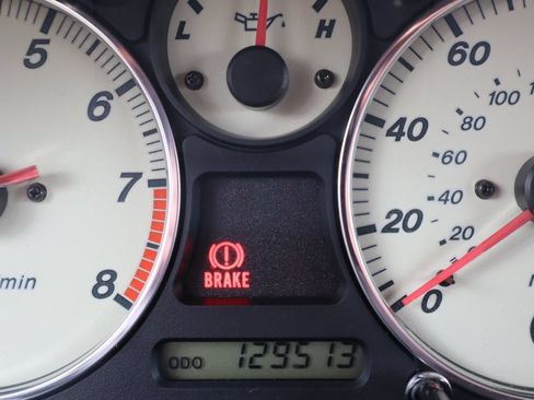 Used 2000 MAZDA MX-5 Miata RWD image 48
