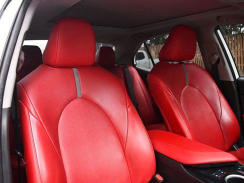 Used 2020 Toyota Camry XSE w/ Driver Assist Package image 32