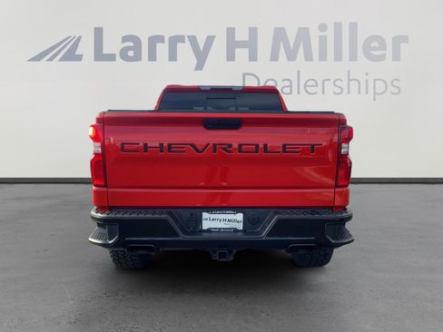 Used 2020 Chevrolet Silverado 1500 LT Trail Boss image 4