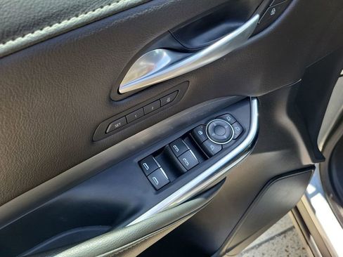 Used 2024 Cadillac XT4 Premium Luxury image 15