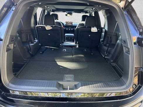 New 2025 Honda Pilot TrailSport image 10