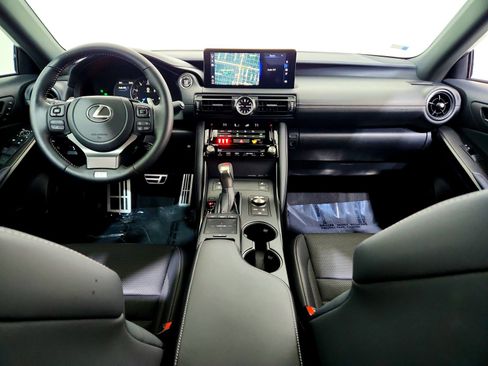 Used 2025 Lexus IS 350 F Sport image 17