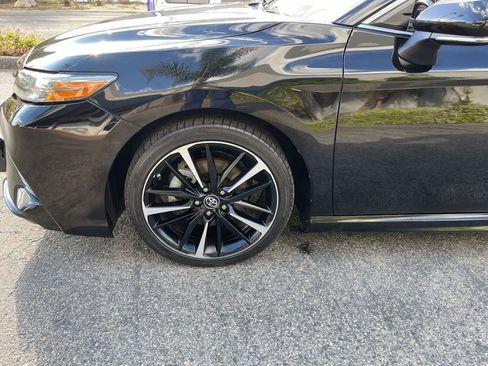 Used 2019 Toyota Camry XSE image 33