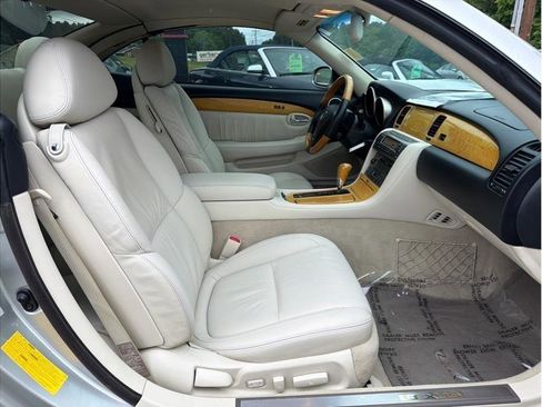 Used 2003 Lexus SC 430 Convertible RWD image 14