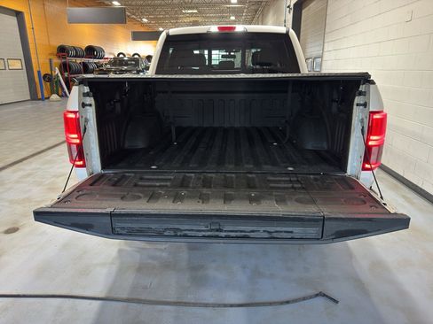 Used 2019 Ford F150 Lariat w/ Equipment Group 502A Luxury image 22