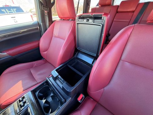 Used 2021 Lexus GX 460 Premium w/ Premium Plus Package image 22