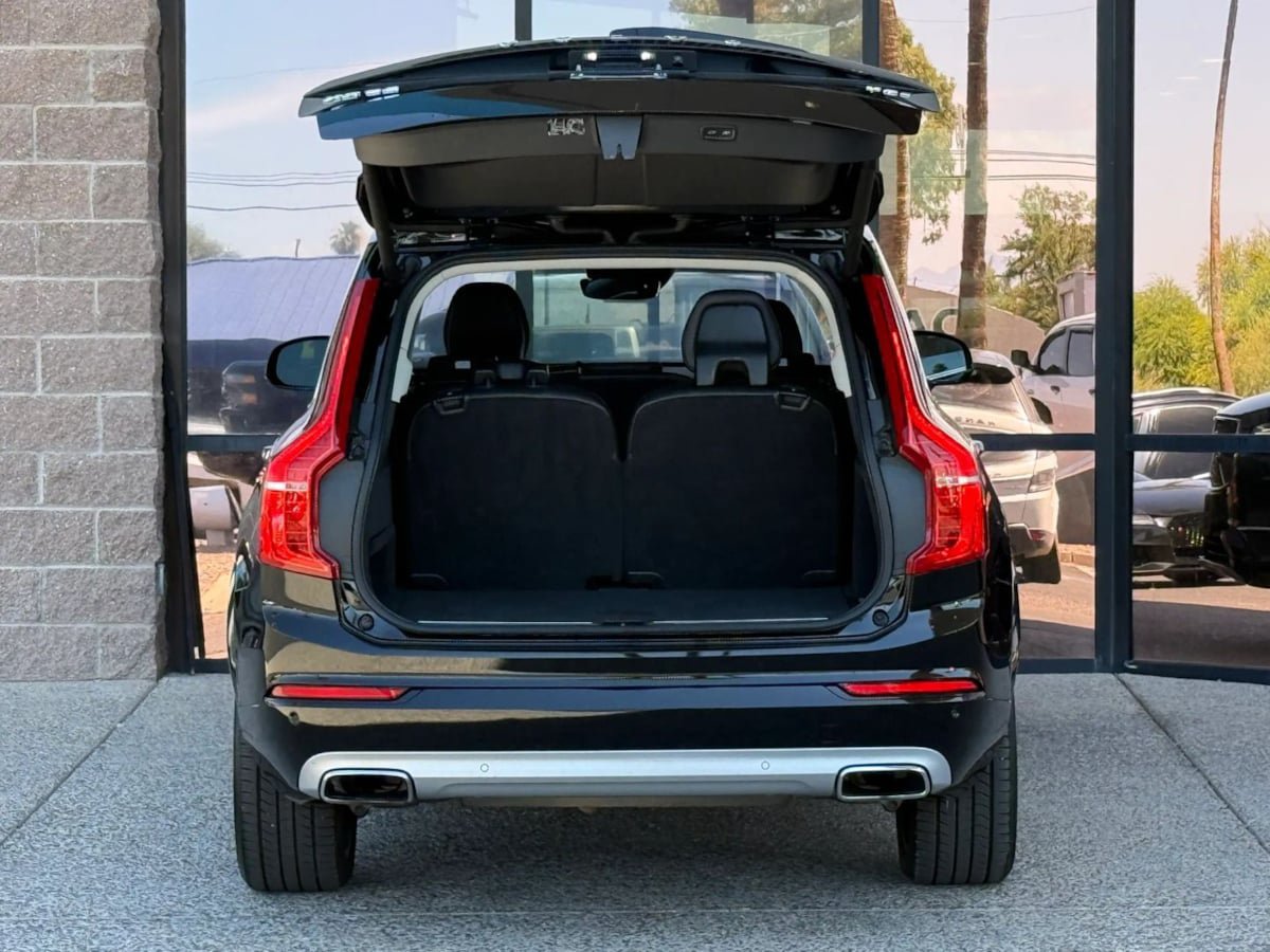 Used 2019 Volvo XC90 T6 Momentum w/ Advanced Package AWD/4WD image 30