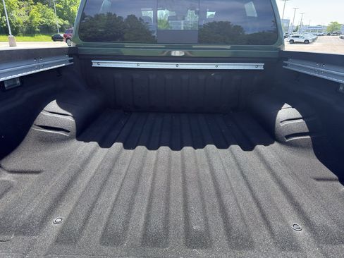 New 2026 Nissan Frontier SV AWD/4WD image 8