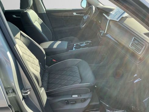 New 2026 Volkswagen Atlas SEL Premium R-Line AWD/4WD image 15