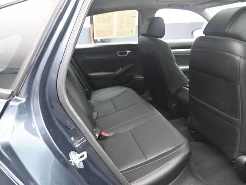 Used 2023 Honda Civic EX-L image 46