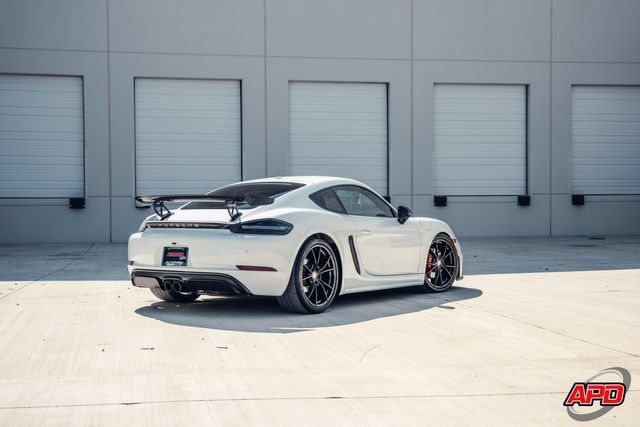 Used 2018 Porsche 718 Cayman GTS RWD image 21