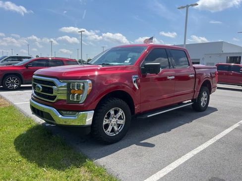Used 2021 Ford F150 XLT w/ Equipment Group 302A High AWD/4WD image 3