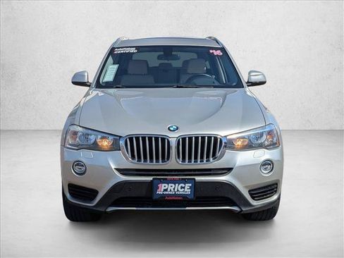 Used 2016 BMW X3 xDrive28i AWD/4WD image 2