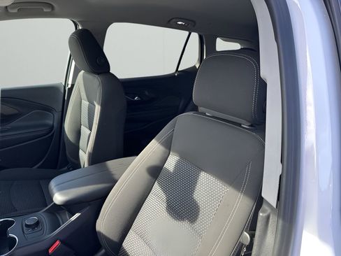 Certified 2024 GMC Terrain SLE image 27