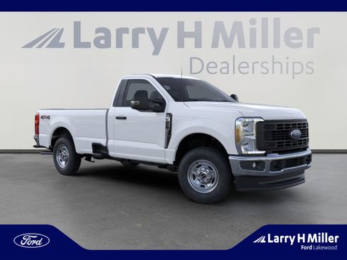 New 2026 Ford F250 XL w/ XL Chrome Package image 7