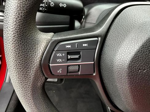 Used 2023 Honda Accord LX image 21