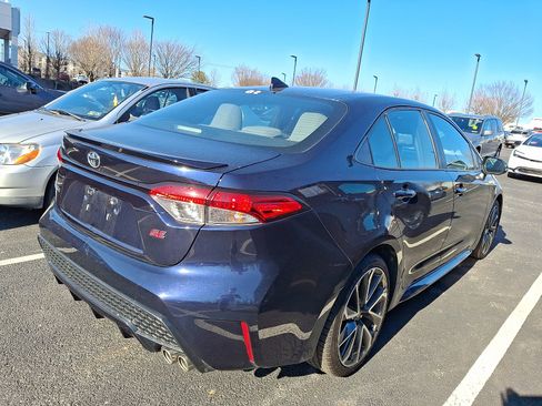 Used 2020 Toyota Corolla SE image 4