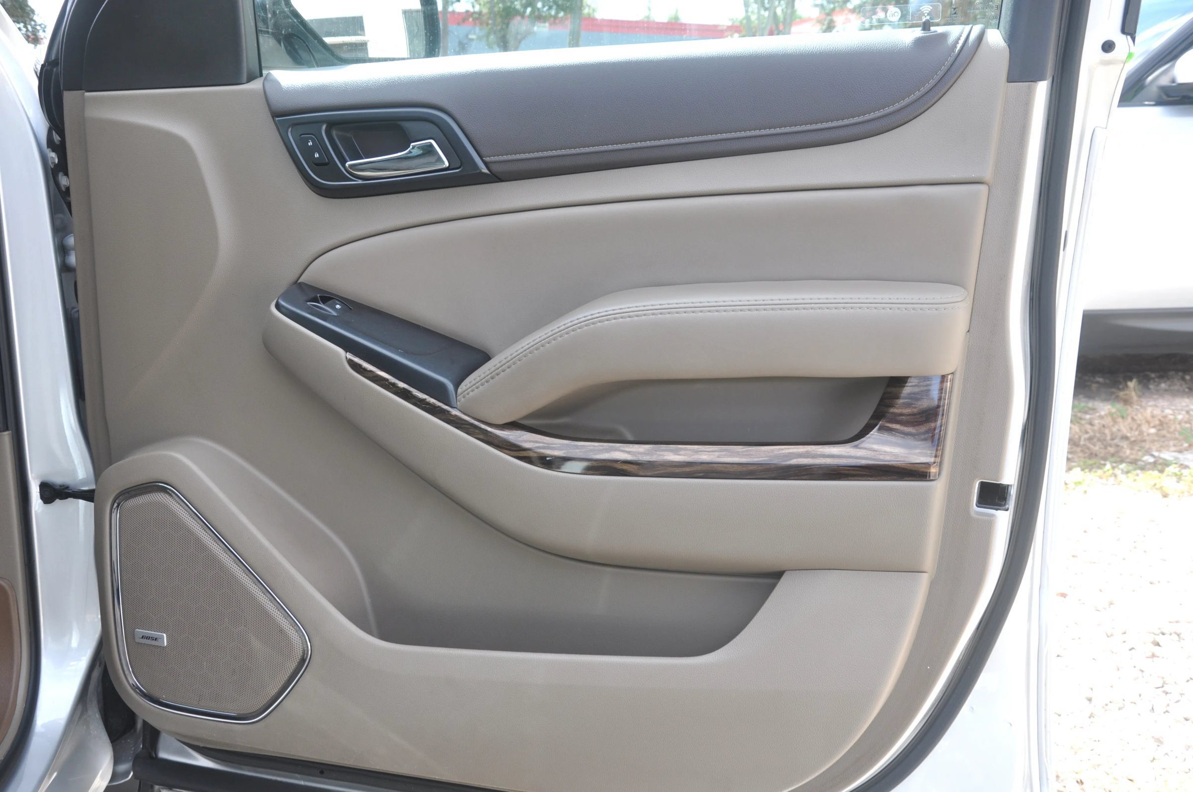 Used 2017 GMC Yukon SLT RWD image 35