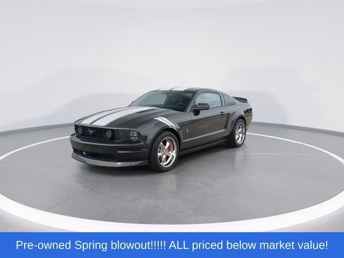Used 2008 Ford Mustang GT Premium RWD image 4