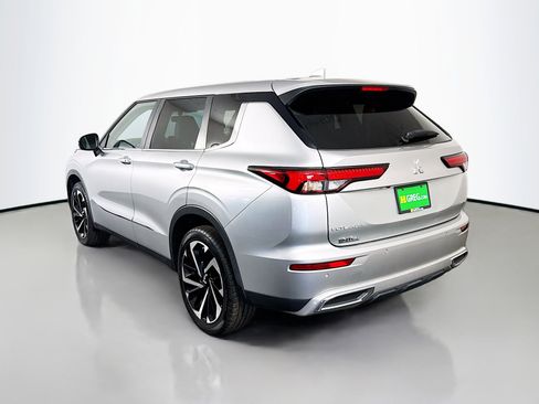 Used 2022 Mitsubishi Outlander SEL Black Edition image 7